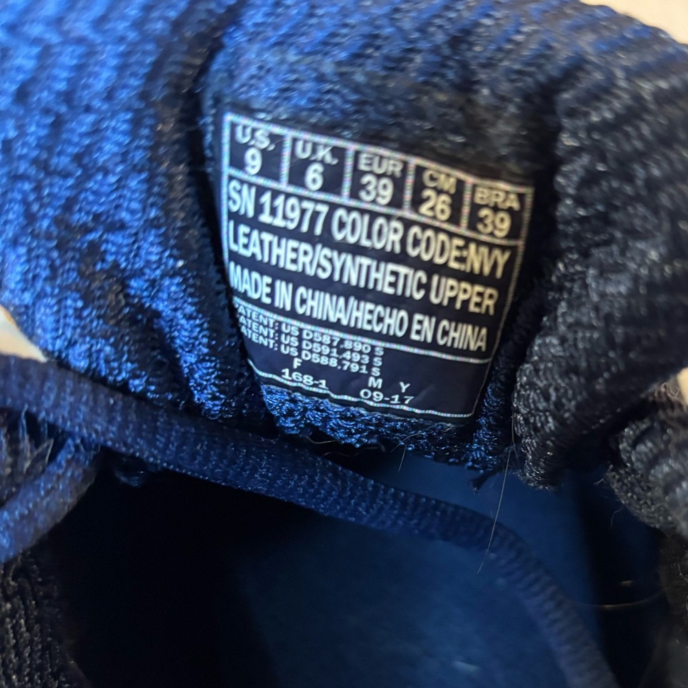 Skechers Navy D’Lites sneakers - Picture 5 of 5
